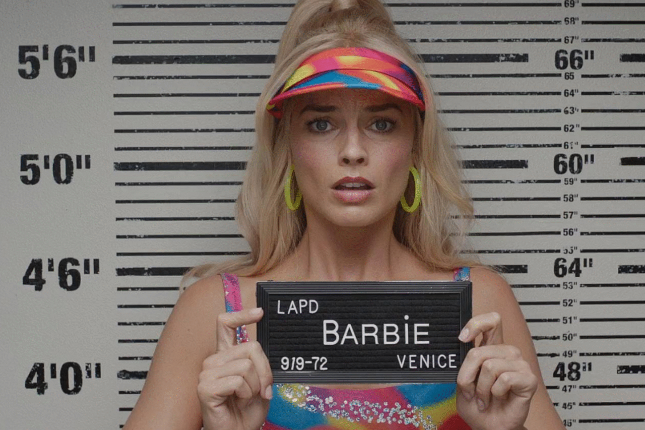 O que "Barbie" realmente criticou na sociedade contemporânea