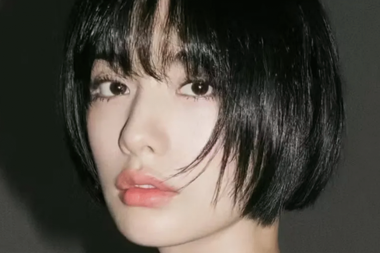 Estrela do K-pop Nana e a mãe ficam feridas ao deter invasor que entrou à força em casa na Coreia do Sul 1 Estrela do K-pop Nana e a mãe ficam feridas ao deter invasor que entrou à força em casa na Coreia do Sul