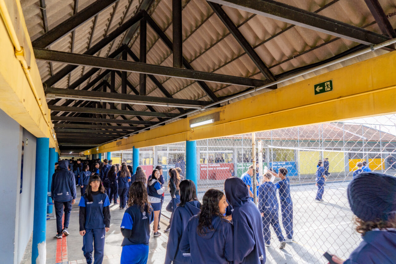 A Seed-PR iniciou as consultas sobre a implementação do Programa Parceiro da Escola em 98 colégio e da expansão do modelo cívico-militar para 50 escolas