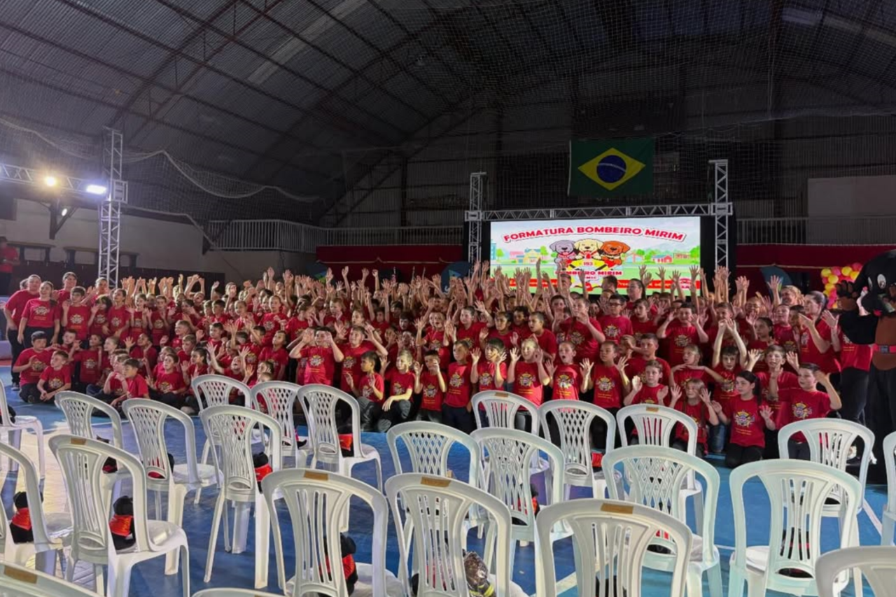 Cedro forma 182 Bombeiros Mirins e oficializa programa como política pública permanente 11 Heloisa L 91