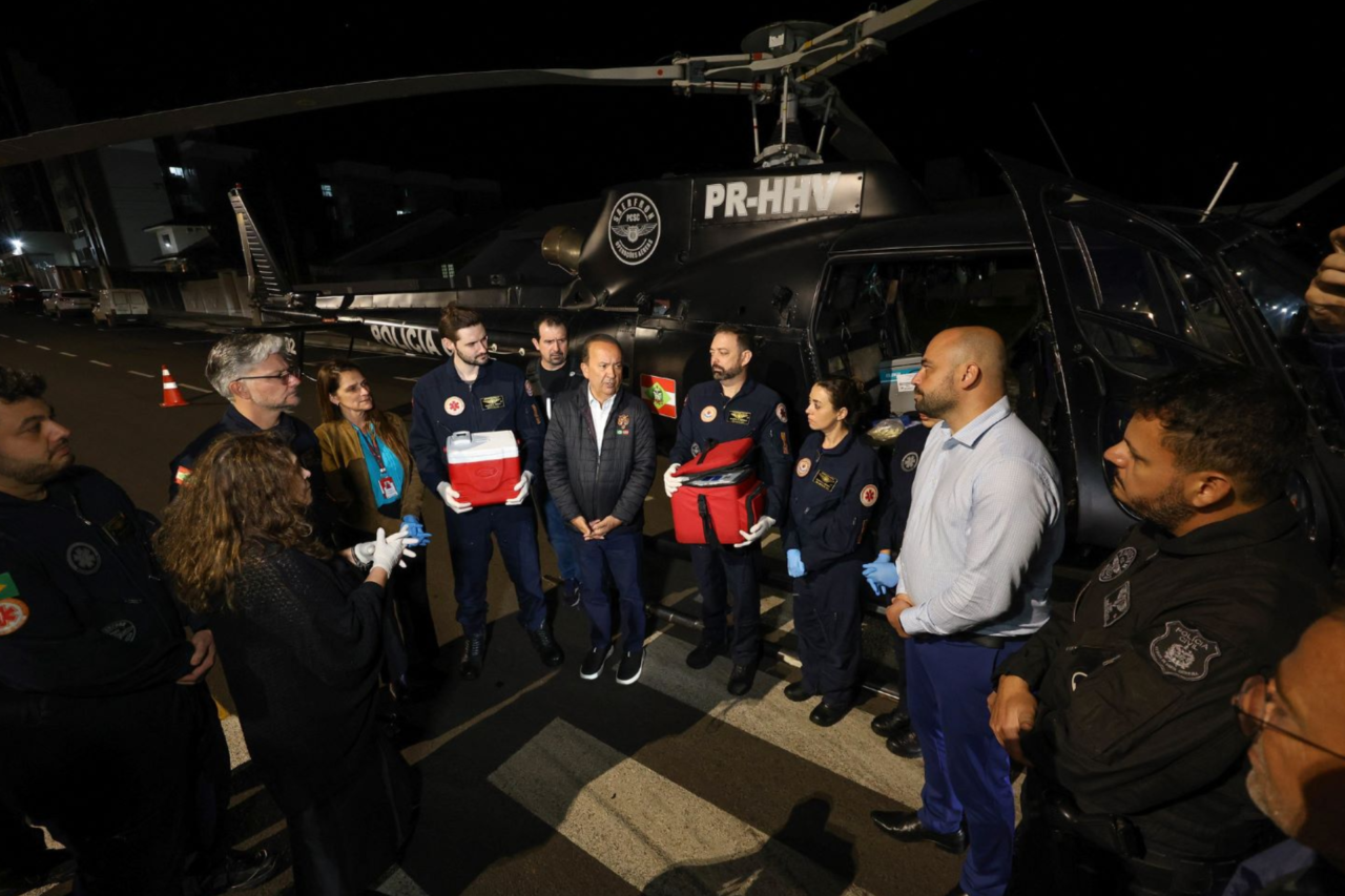 Santa Catarina amplia programa pioneiro de transfusão de sangue total no atendimento pré-hospitalar 3 Governo de Santa Catarina implanta em Chapecó programa pioneiro que permite transfusão de sangue total ainda no local da ocorrência ou durante transporte aéreo.