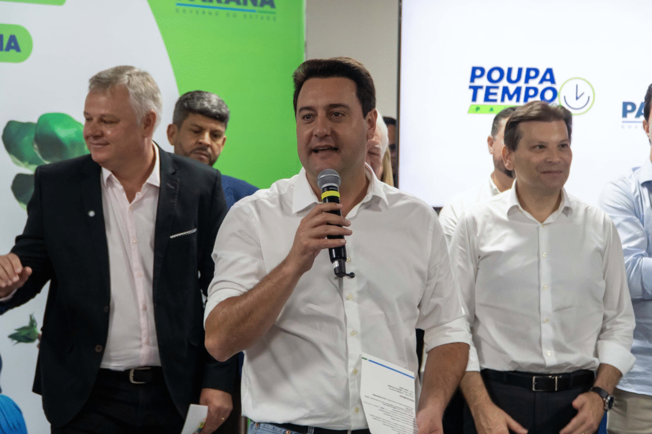 Ratinho Jr lidera ranking de governadores mais bem avaliados do Brasil, diz Real Big Data 13 Pesquisa Real Time Big Data aponta Ratinho Junior como o governador mais bem avaliado do Brasil, com 85% de aprovação, liderando ranking nacional entre gestores estaduais.