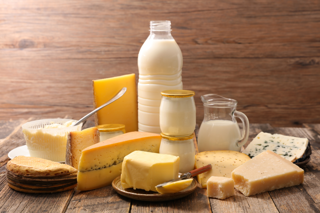 Vice-presidente Geraldo Alckmin acata recurso da CNA e autoriza investigação antidumping contra lácteos importados vendidos abaixo do custo no Brasil.