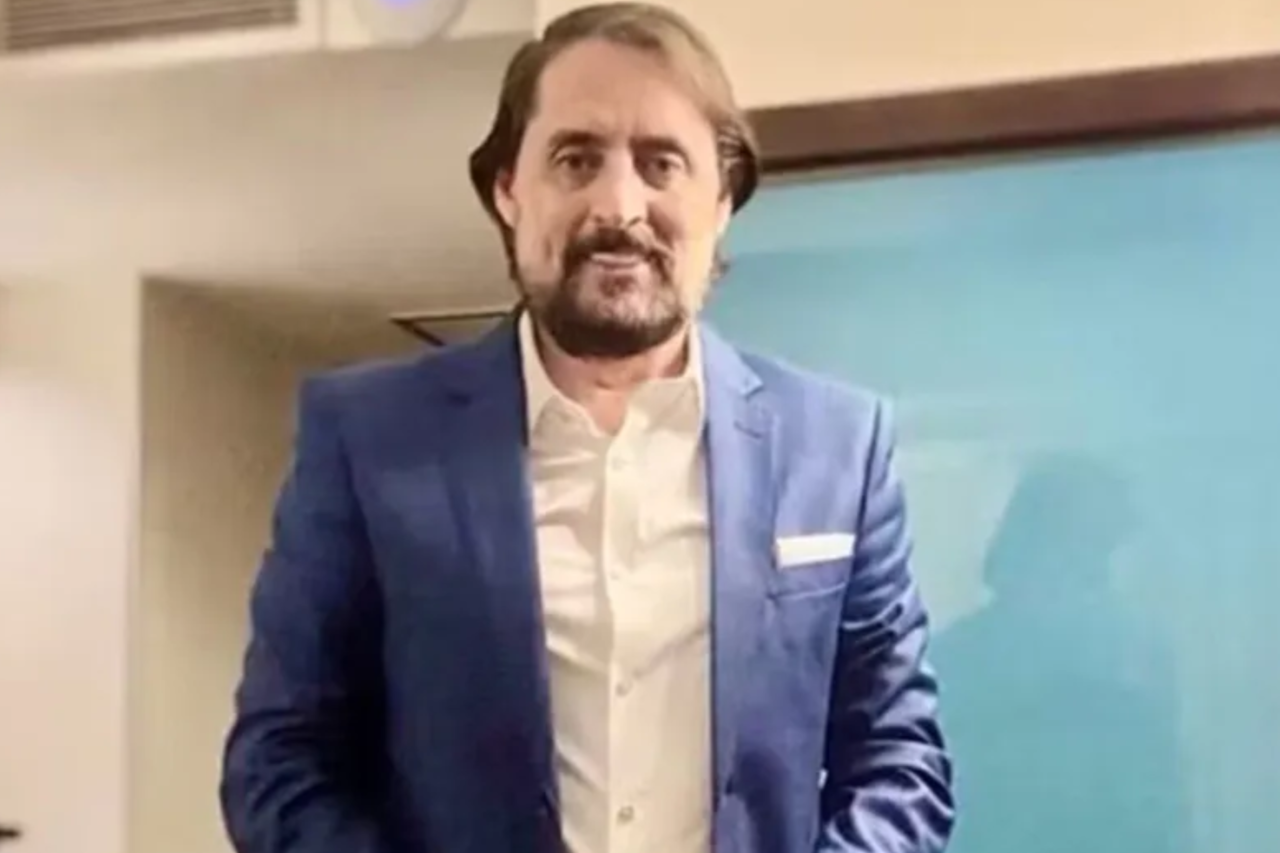 Cantor Mauri Lima, irmão de Chitãozinho e Xororó, morre em acidente na Régis Bittencourt; PRF apura causas da colisão.