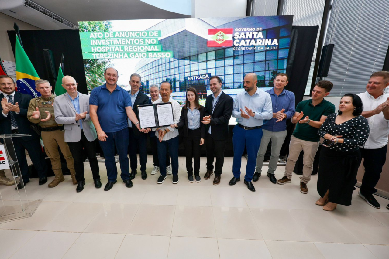 Mauro De Nadal celebra confirmação da ampliação do Hospital Regional e implantação do Hemosc em São Miguel do Oeste 3 Deputado Mauro De Nadal destaca avanço histórico com a ampliação do Hospital Regional e a chegada do Hemosc a São Miguel do Oeste