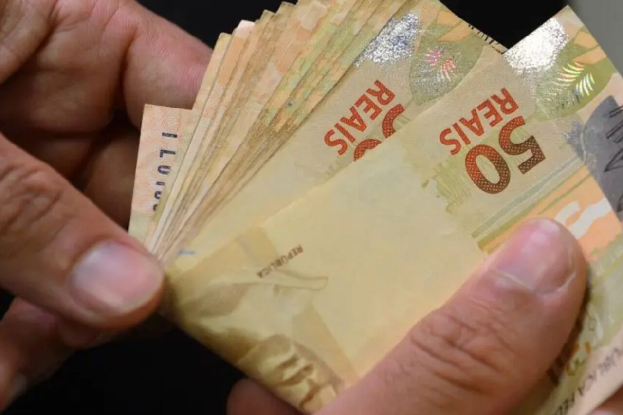 Salário-mínimo será de R$ 1.621 em 2026, diz governo federal 1 fuyhyn