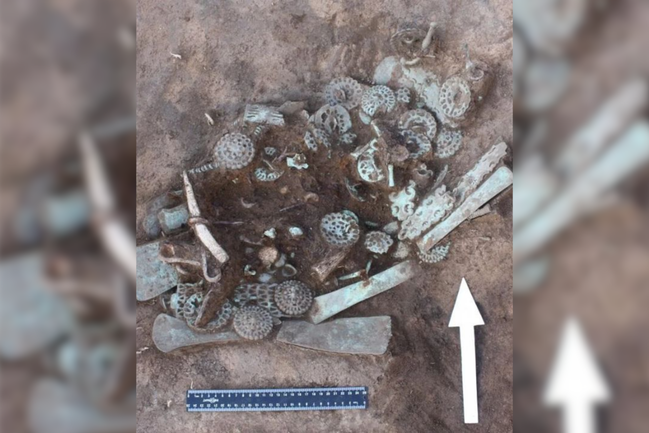 Complexo cerimonial com objetos raros é identificado em necrópole nômade nos Montes Urais