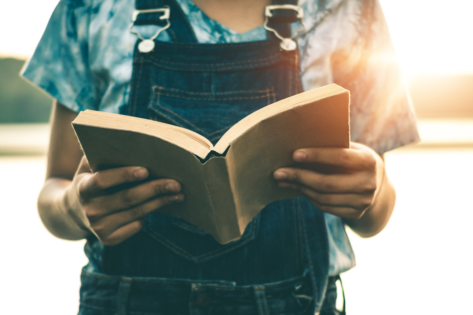 A ciência por trás do vício em leitura: o hábito faz bem ou pode trazer riscos ao leitor? 43 A ciência por trás do vício em leitura: o hábito faz bem ou pode trazer riscos ao leitor?