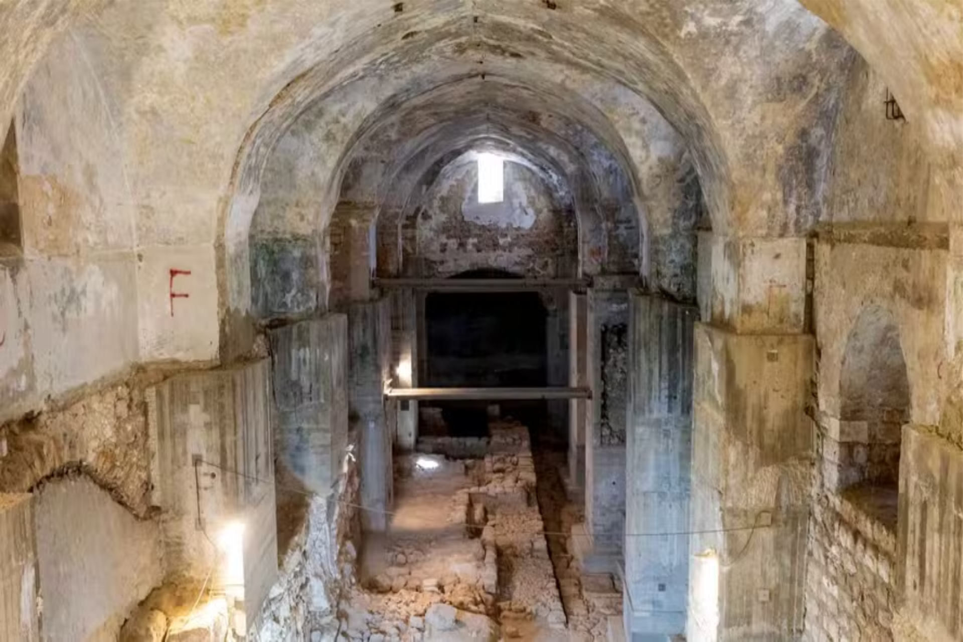 Encontrada ruínas de muralha milenar em Jerusalém que reacende debate sobre destruição histórica da cidade bíblica 3 Encontrada ruínas de muralha milenar em Jerusalém que reacende debate sobre destruição histórica da cidade bíblica