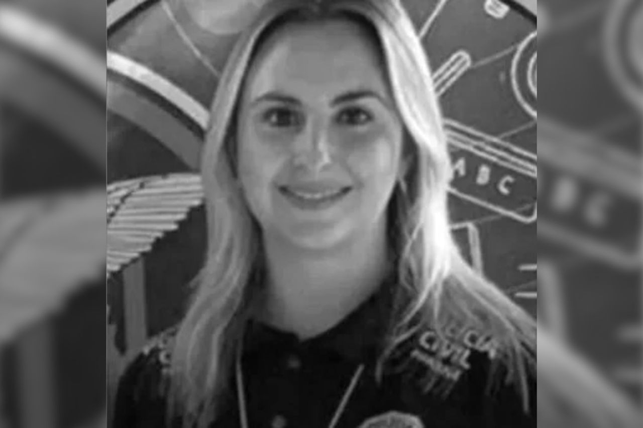 Delegada de Dois Vizinhos morre poucos dias após dar à luz e comove Polícia Civil do Paraná 3 Delegada Natália Fagundes Morari, de Dois Vizinhos, morreu poucos dias após dar à luz. Velório ocorre em Francisco Beltrão; causa não foi divulgada.