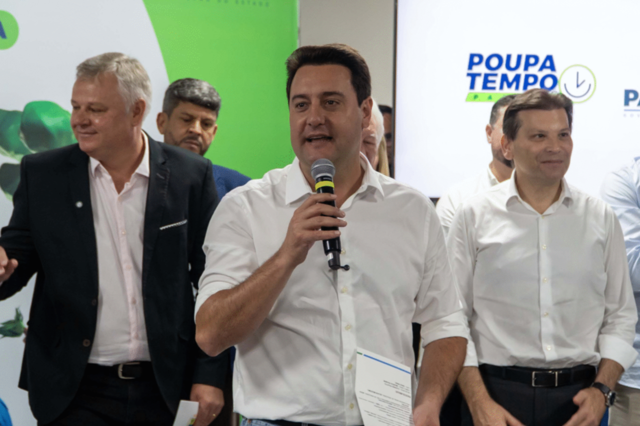Pesquisa aponta 85,5% de aprovação do governador Ratinho Junior entre eleitores do Paraná 13 crys 1 7