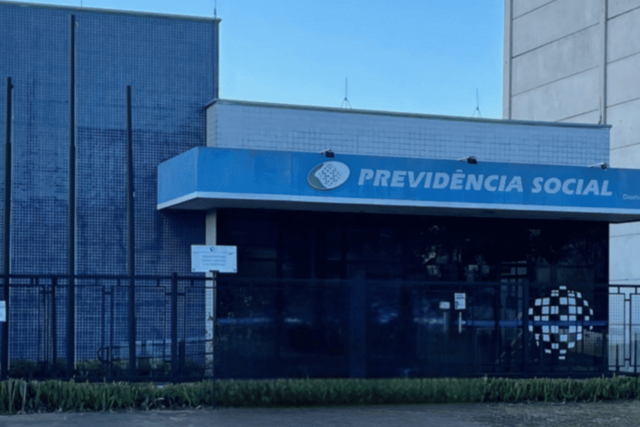 INSS divulga calendário de pagamentos de aposentadorias e benefícios para 2026 9 O INSS inicia no fim de janeiro o pagamento de aposentadorias, pensões e demais benefícios previdenciários de 2026; depósitos seguem calendário definido pelo número final do benefício e pelo valor recebido.