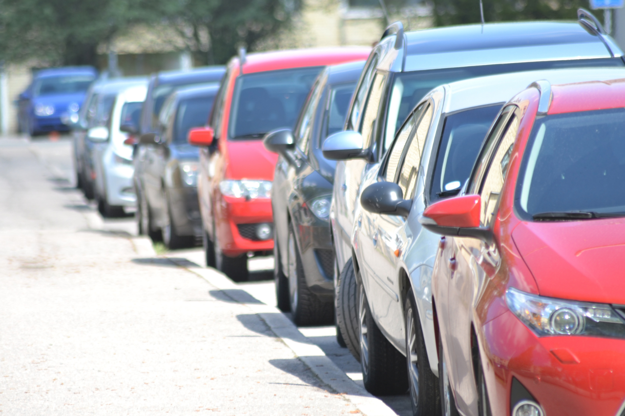 IPVA 2026 começa a ser cobrado no Paraná com redução média de 45% no valor do imposto. Secretaria da Fazenda alerta para golpes, orienta sobre pagamento seguro e divulga prazos, descontos e mudanças na alíquota.