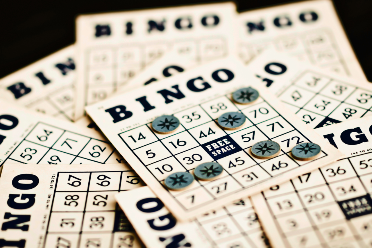 Lei cria certificação estadual para bingos beneficentes e garante respaldo jurídico a entidades em Santa Catarina 13 Nova lei em Santa Catarina regulamenta bingos beneficentes, assegura transparência, fiscalização e respaldo jurídico a entidades que arrecadam recursos para ações sociais.