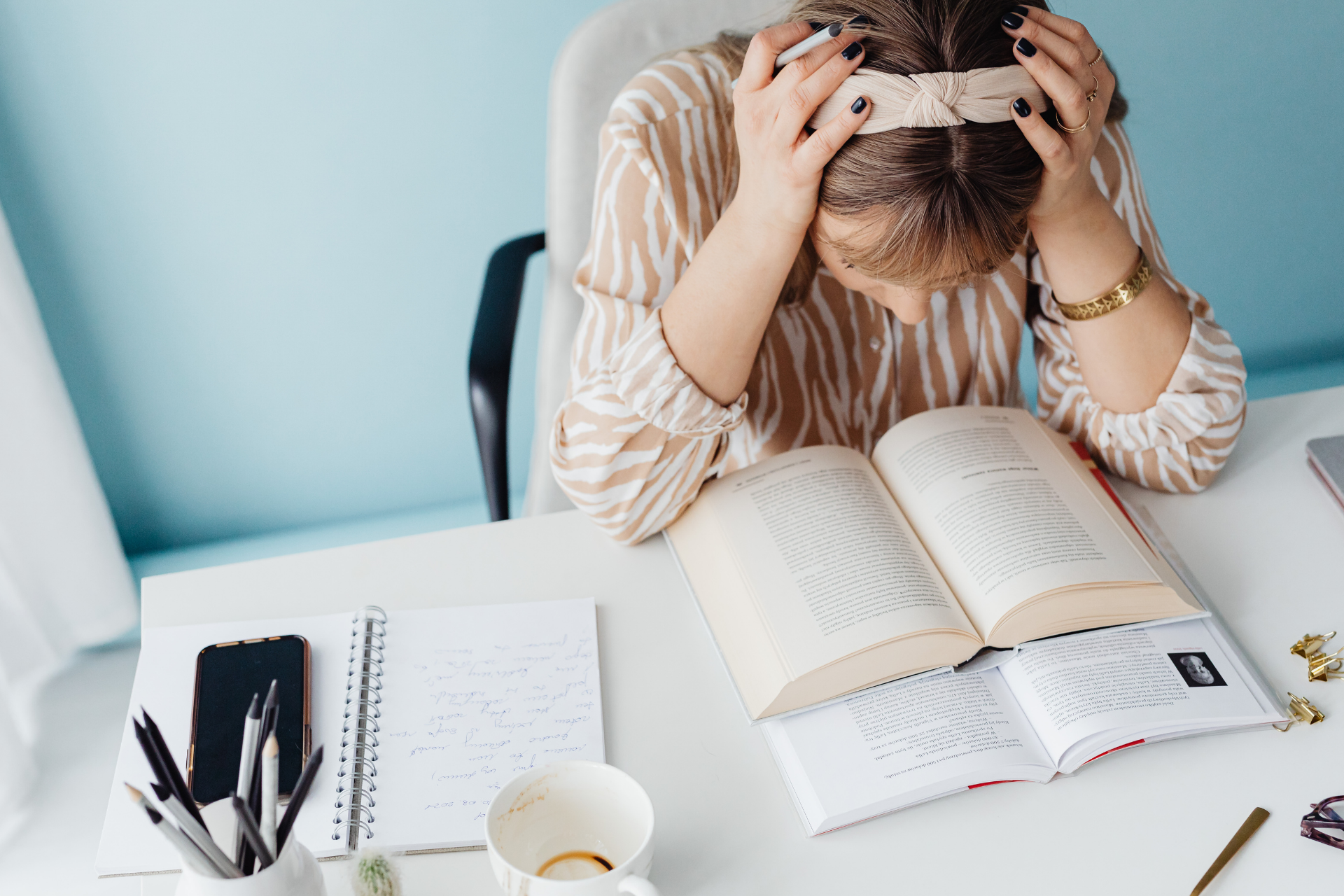 Quando um livro não prende: desistir da leitura é fracasso ou maturidade leitora?