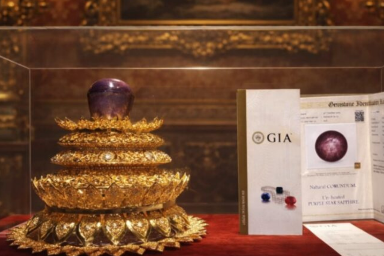 Safira estrela gigantesca descoberta no Sri Lanka pode valer mais de R$ 2 bilhões