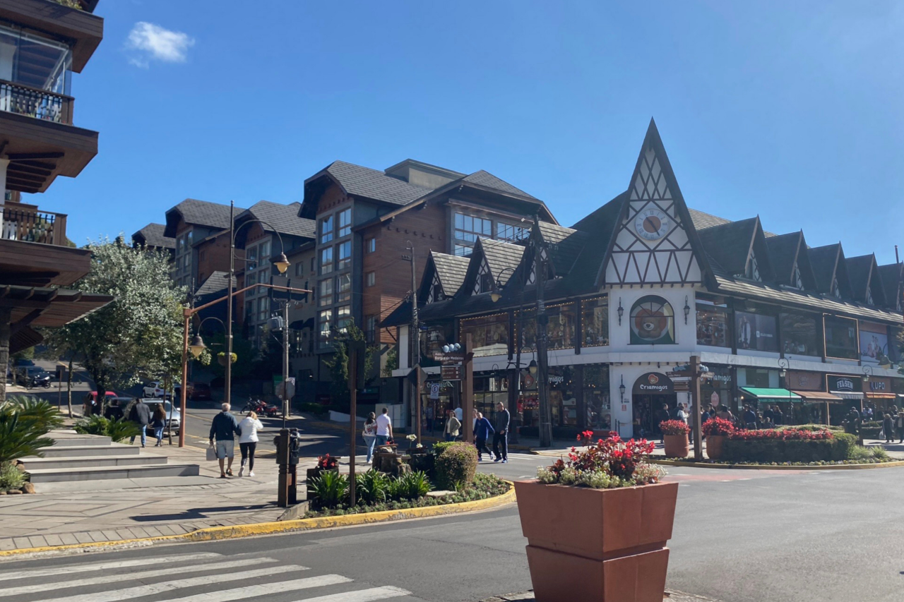 Ranking revela as 10 cidades brasileiras não capitais mais amadas do Brasil