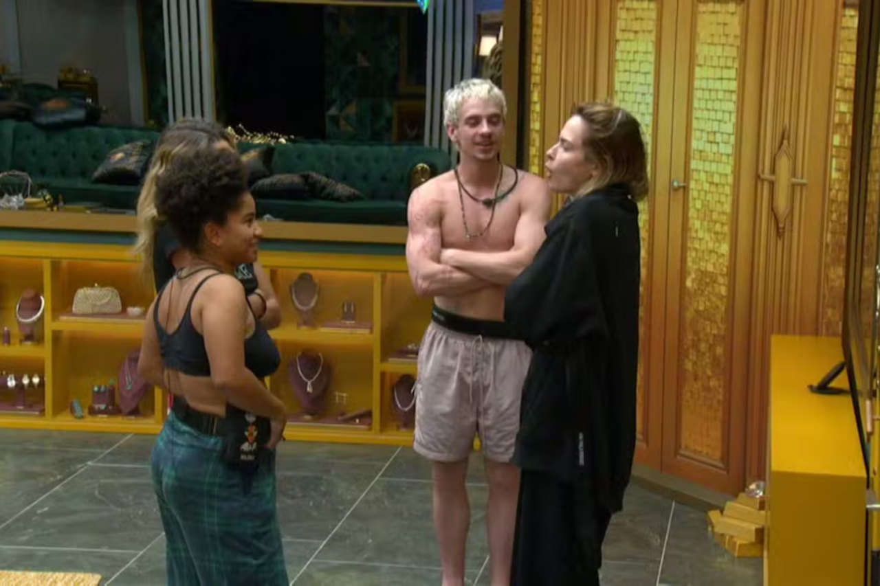 BBB 26: Ana Paula Renault volta à casa após fracassar no Barrado no Baile e surpreende aliados com revelação 3 BBB 26: Ana Paula Renault volta à casa após fracassar no Barrado no Baile e surpreende aliados com revelação