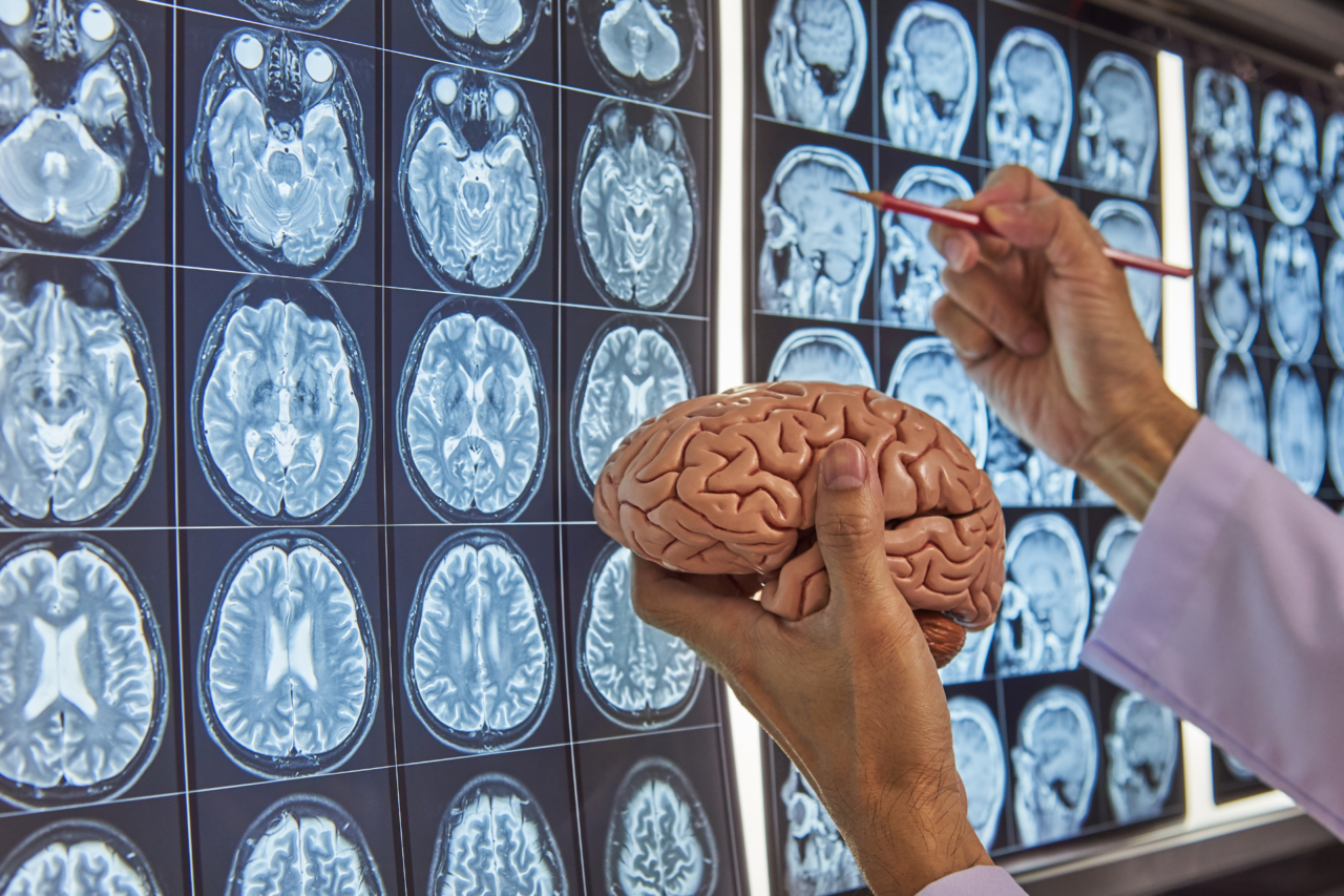 Sinestesia: quando o cérebro mistura os sentidos e transforma sons em cores, letras em sabores e números em formas 3 Descubra o que é sinestesia, como ela funciona no cérebro e por que algumas pessoas enxergam sons, sentem gostos nas palavras e veem cores nos números.