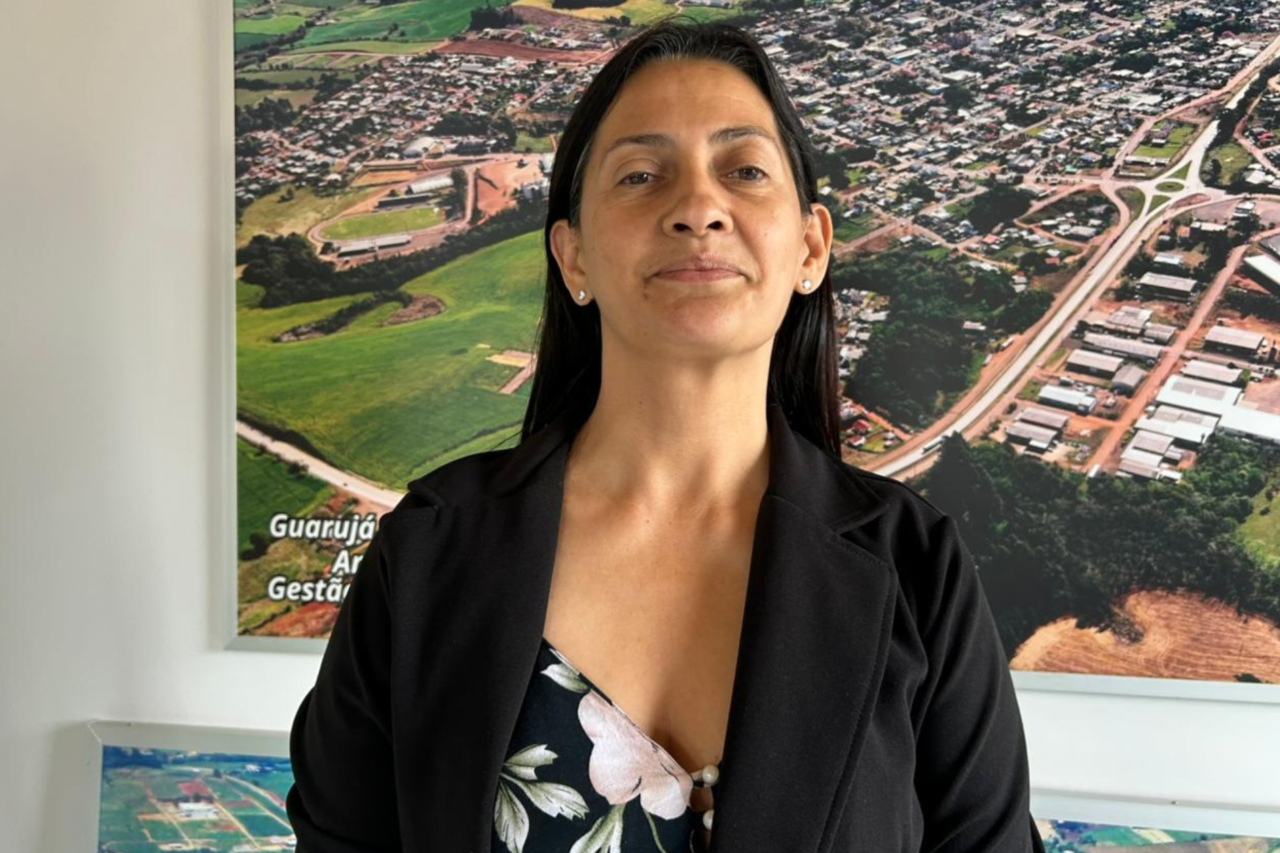 Prefeita de Guarujá do Sul destaca articulações para captação de recursos em Brasília 1 A Administração confirmou a destinação de recursos, início do projeto Casa Catarina e conclusão de etapas do clube esportivo municipal