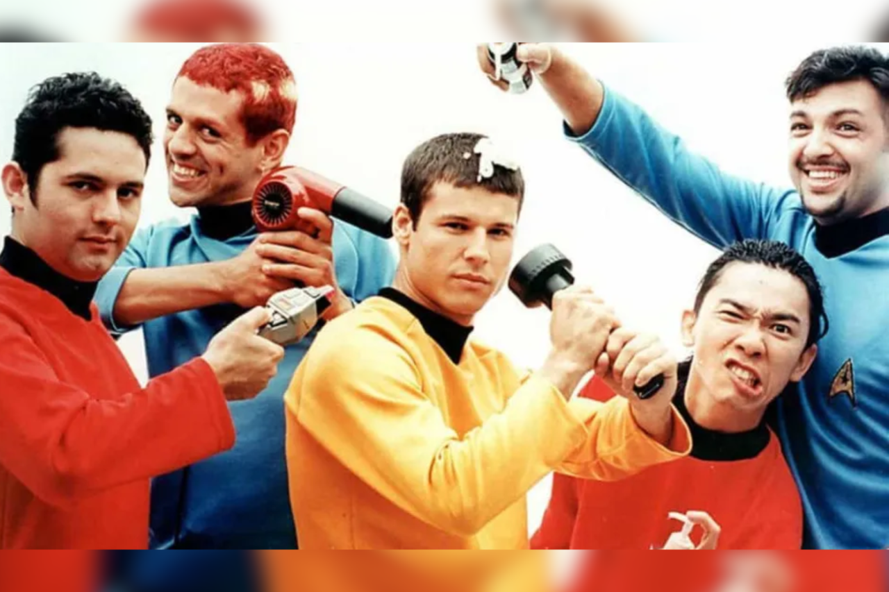 Mamonas Assassinas: Corpos serão exumados nesta segunda após 30 anos do acidente aéreo 9 Corpos dos cinco integrantes dos Mamonas Assassinas serão exumados para cremação e plantio de árvores no BioParque Cemitério de Guarulhos. Projeto prevê memorial ecológico quase 30 anos após o acidente aéreo de 1996.