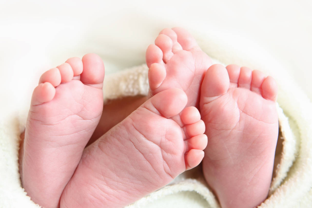 Justiça britânica reconhece impossibilidade de identificar paternidade em caso com gêmeos idênticos 30 Heloisa L 24 5