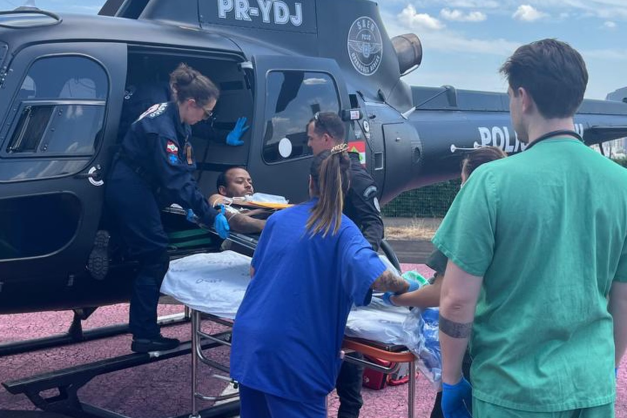 Trabalhador de 29 anos é resgatado de helicóptero após intoxicação por gases em empresa de Chapecó 9 Heloisa L 4 2