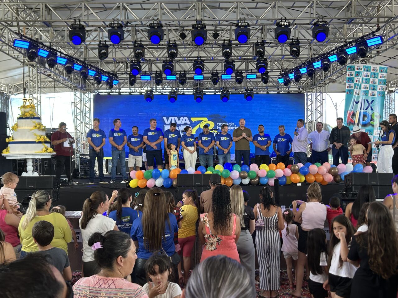 Mais de 30 mil pessoas participaram dos três dias de festa pelos 72 anos de Dionísio Cerqueira 31 IMG 7365