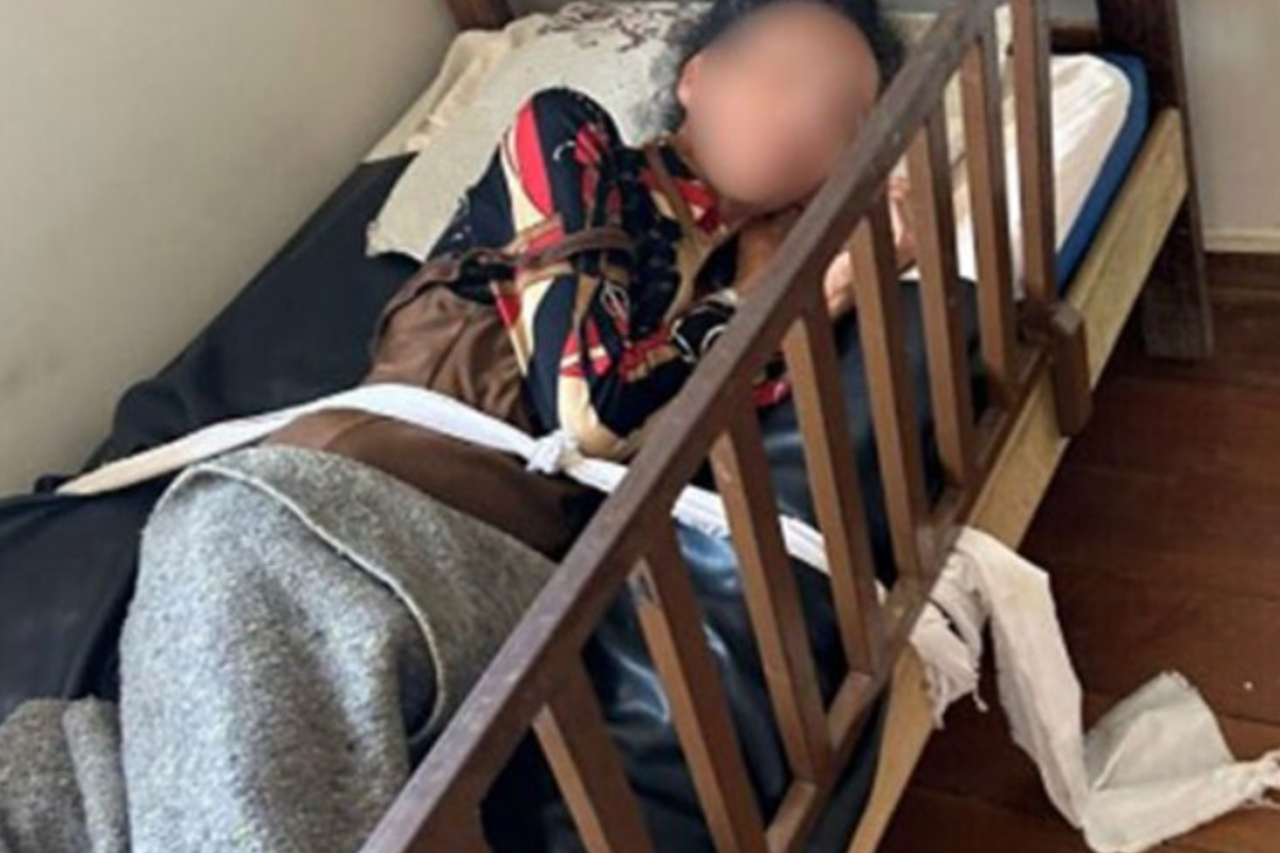 Idosos são encontrados amarrados e em condições insalubres durante fiscalizações em casas de repouso 6 crys 18 1