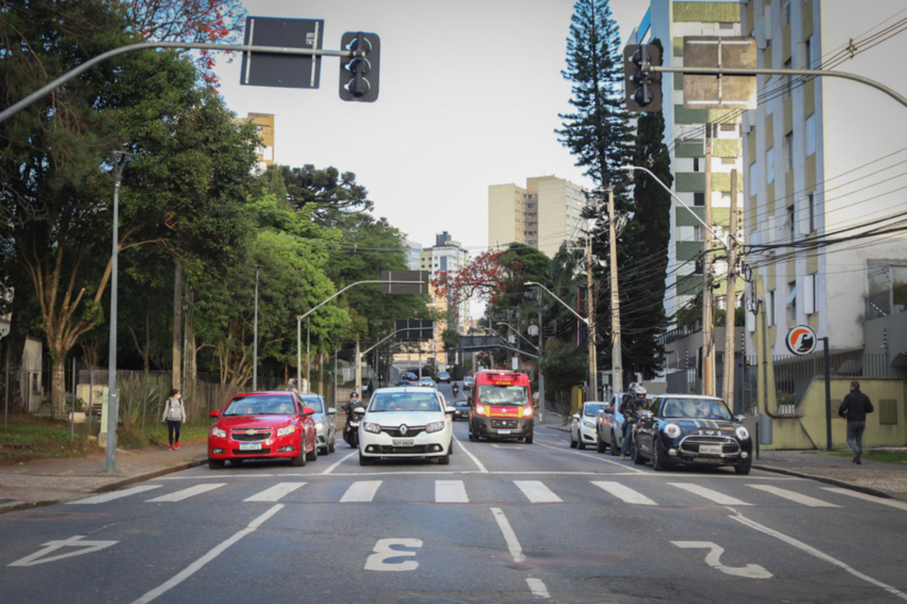 IPVA 2026: terceira parcela vence nesta terça para veículos com placas final 3 e 4 17 Proprietários de veículos com placas final 3 e 4 devem pagar a terceira parcela do IPVA 2026 nesta terça-feira. Receita Estadual já arrecadou R$ 2,62 bilhões no Paraná.
