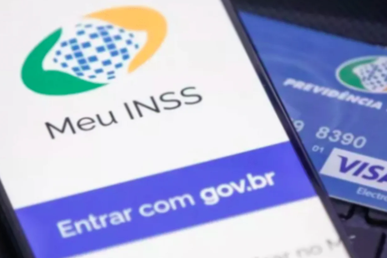 INSS pode elevar renda de beneficiários com combinação de pagamentos e devoluções 17 Possibilidade de antecipação do 13º salário e devolução de descontos indevidos pode aumentar significativamente os valores pagos pelo INSS aos beneficiários nos próximos meses.