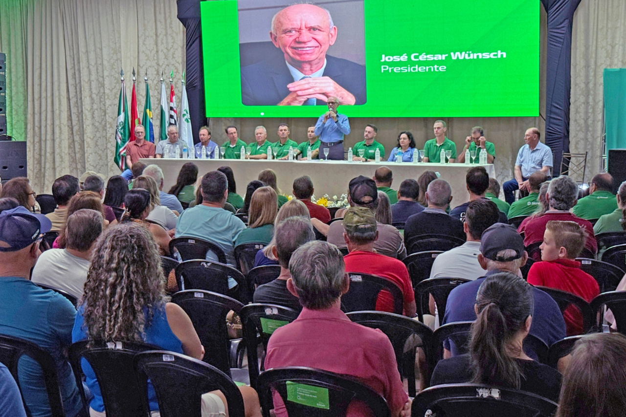 Sicredi Fronteiras reúne milhares de associados e conclui ciclo de assembleias de prestação de contas 9 crys 55 3