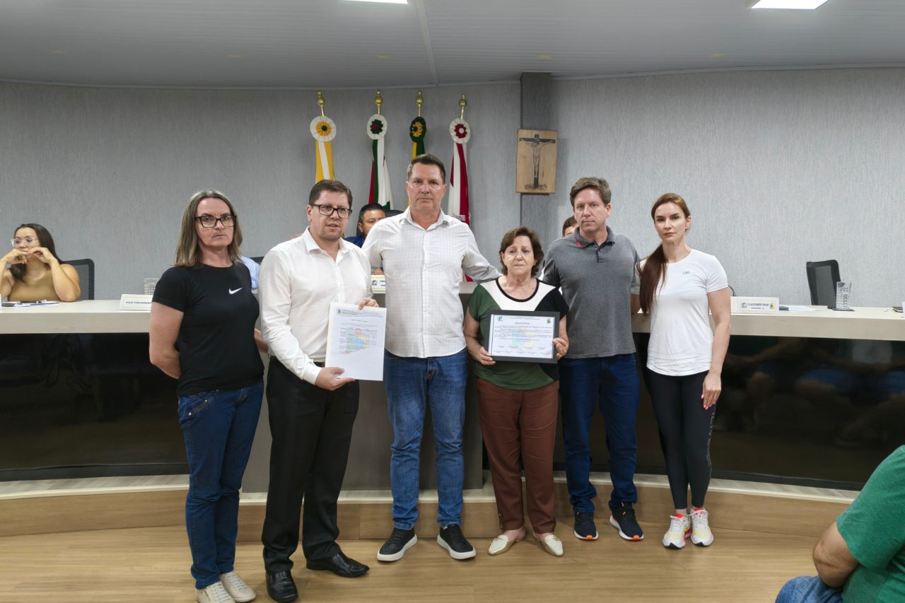 Vereadores aprovam reajuste para servidores e professores 7 crys 58 3