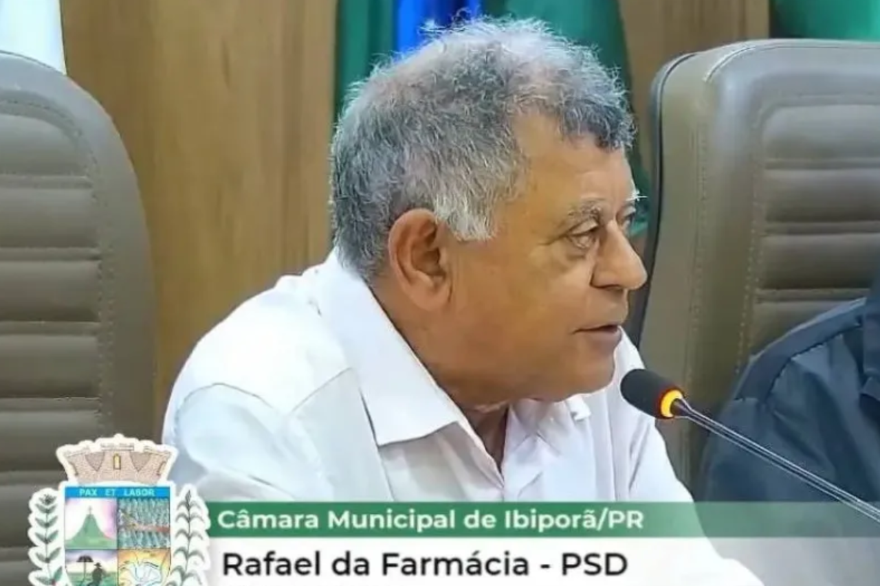 Vereador é denunciado por racismo após declaração em sessão da Câmara no PR 3 Morador protocola denúncia contra vereador Rafael da Farmácia após fala durante sessão da Câmara de Ibiporã; caso está sob análise jurídica.
