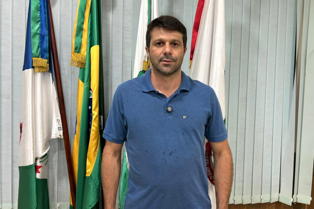 Comitiva de Flor da Serra do Sul assegura recursos para abastecimento de água 3 Comitiva de Flor da Serra do Sul assegura recursos para abastecimento de água