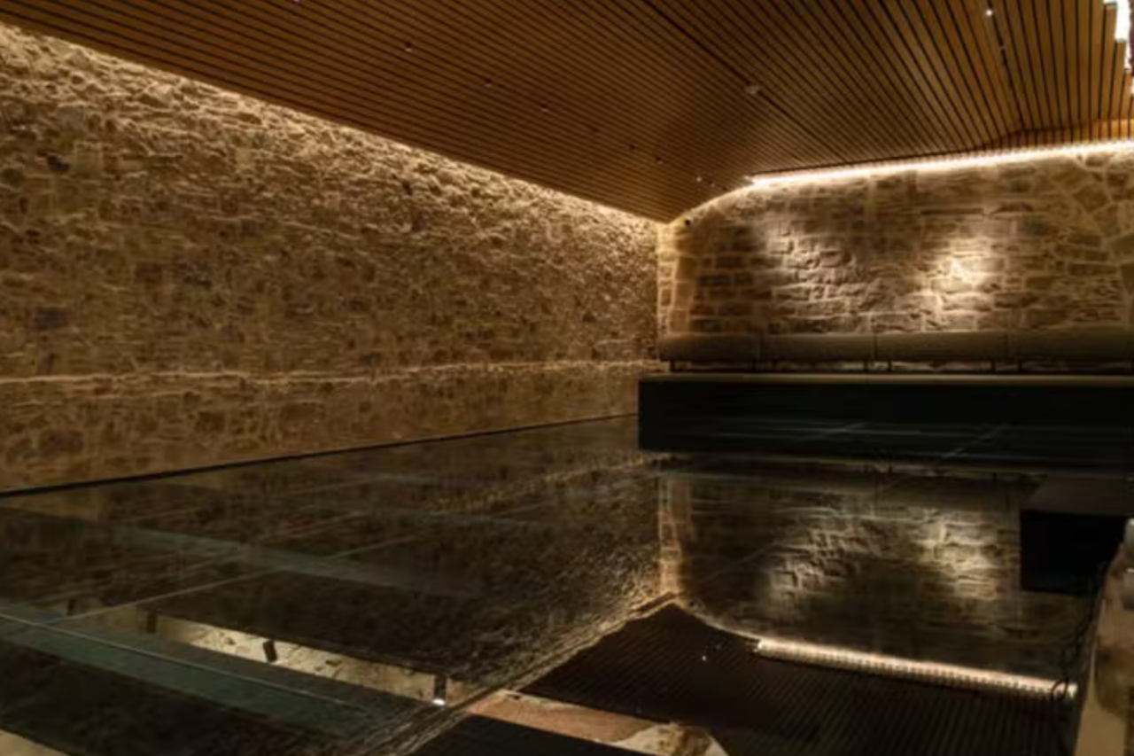 Escavação para elevador revela parte do antigo fórum romano sob hotel em Barcelona 4 Escavação para elevador revela parte do antigo fórum romano sob hotel em Barcelona