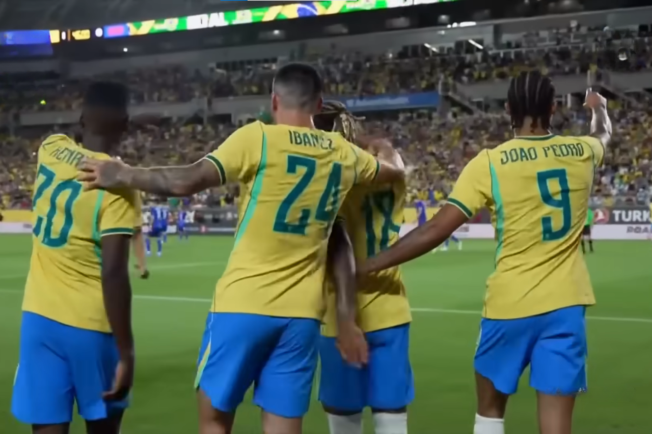 Brasil vence Croácia por 3 a 1 em amistoso e encerra preparação antes da convocação para a Copa 34 Heloisa L 29