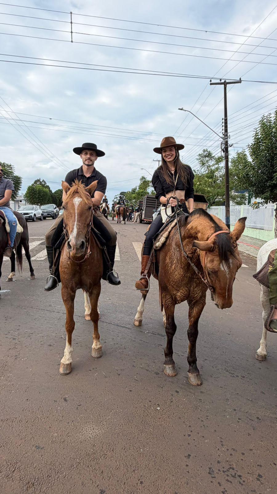 Centenas de cavaleiros participaram da Cavalgada e Peregrinação à Santa Emília de Rodat 36 IMG 20260427 101142 042