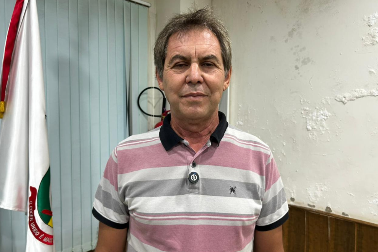 Vereador anuncia recursos para asfaltamento e obras no interior de Flor da Serra do Sul 3 Vereador anuncia recursos para asfaltamento e obras no interior de Flor da Serra do Sul