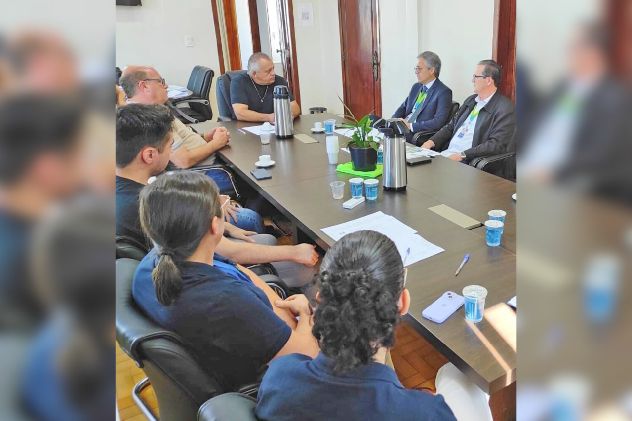 Município de Barracão assina convênio com a Fusan 4 crys 30 1