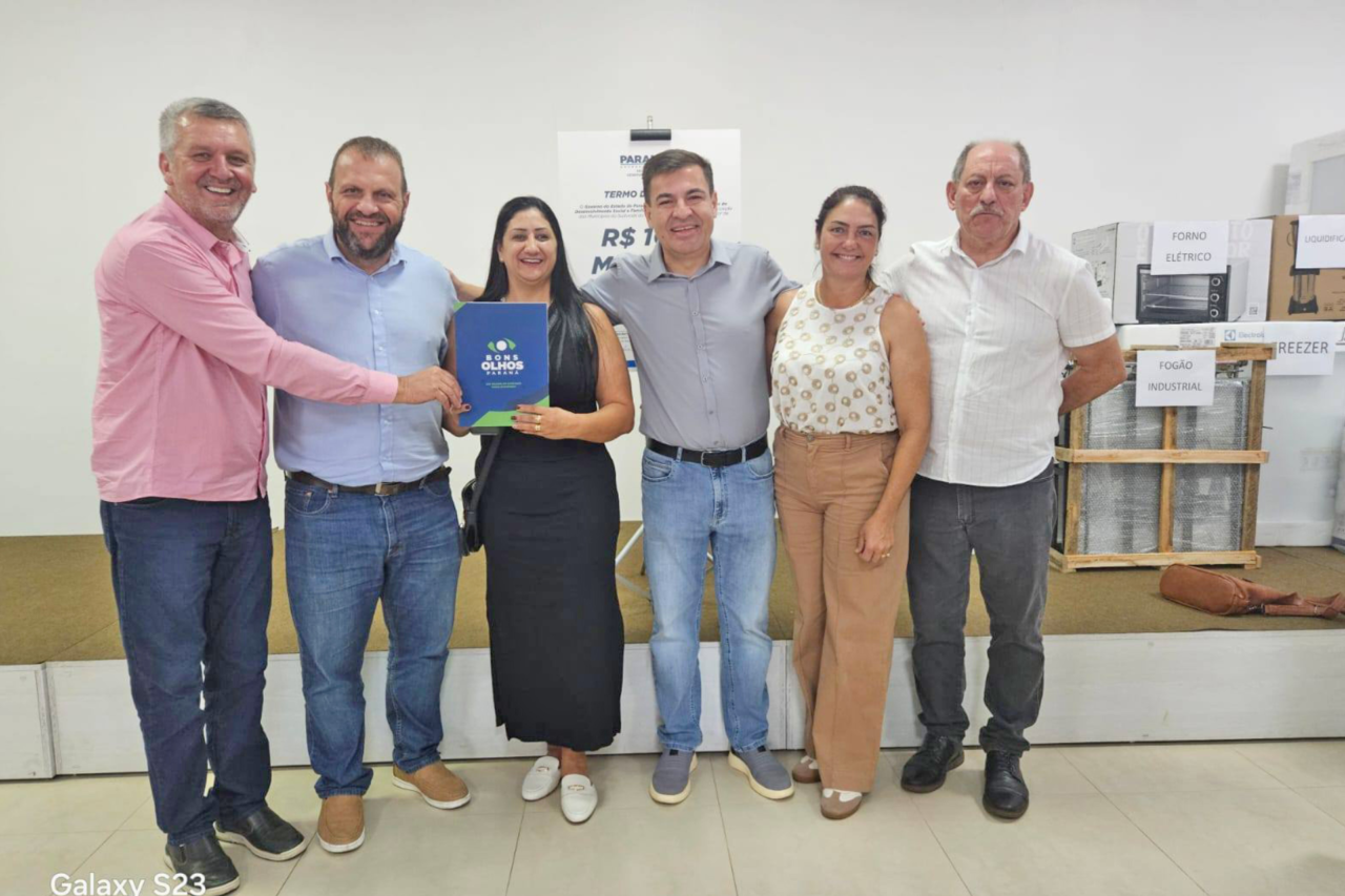 Bom Jesus do Sul adere ao programa Bons Olhos Paraná e amplia atendimento a estudantes 4 O município formalizou a adesão ao programa Bons Olhos Paraná e recebeu kit do Fortalece Paraná para ações sociais e educacionais