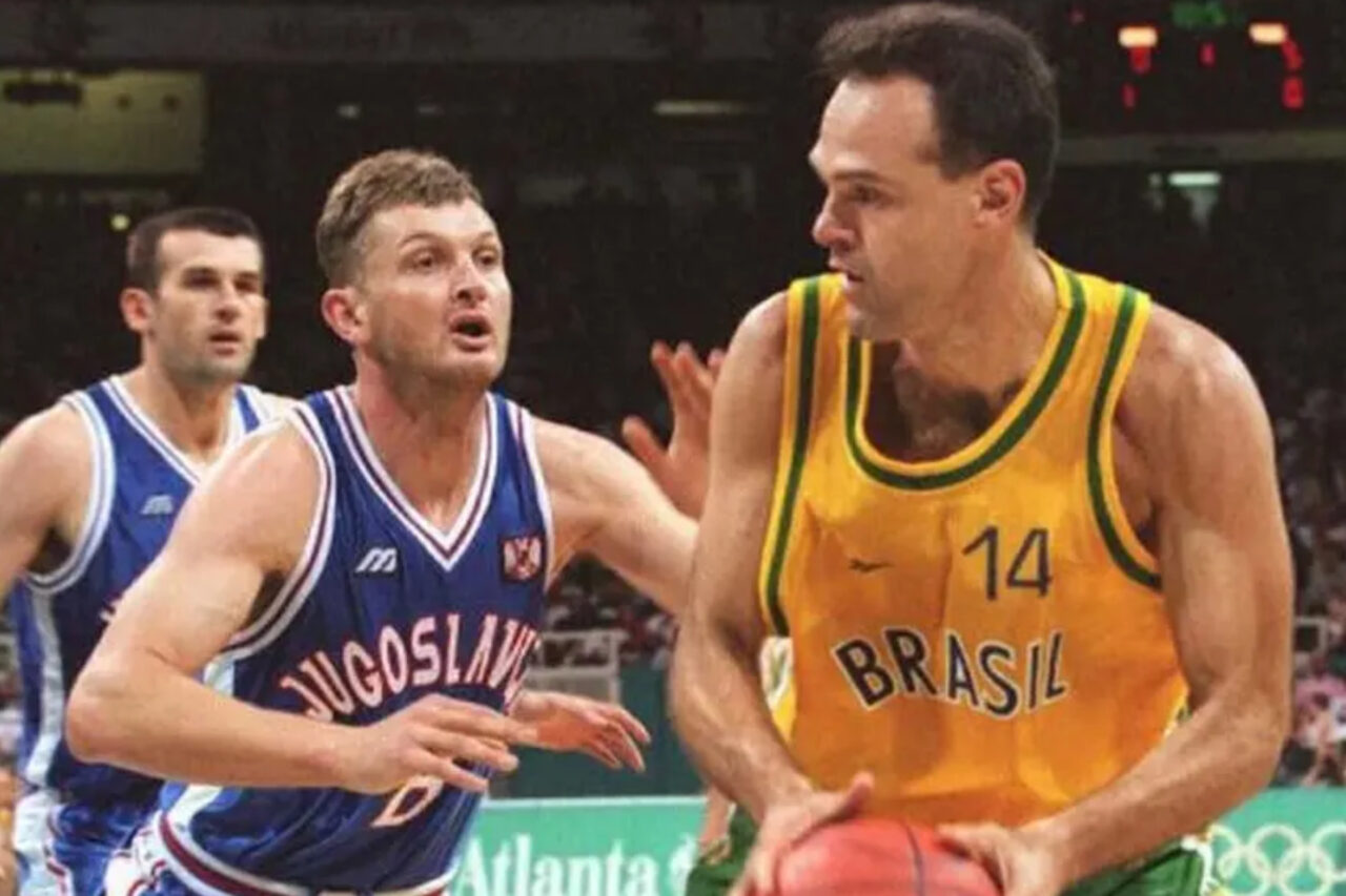 Oscar Schmidt morre aos 68 anos e deixa legado histórico no basquete mundial 3 Após se sentir mal, Oscar foi encaminhado para o Hospital e Maternidade Municipal Santa Ana, em São Paulo, onde recebeu atendimento médico e morreu minutos depois