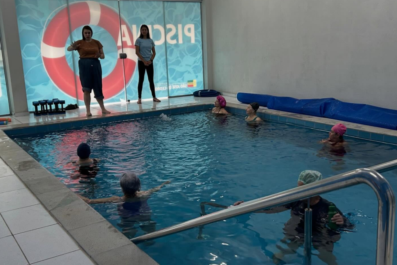 São José do Cedro inicia aulas de hidroginástica para idosos 3 São José do Cedro inicia aulas de hidroginástica para idosos
