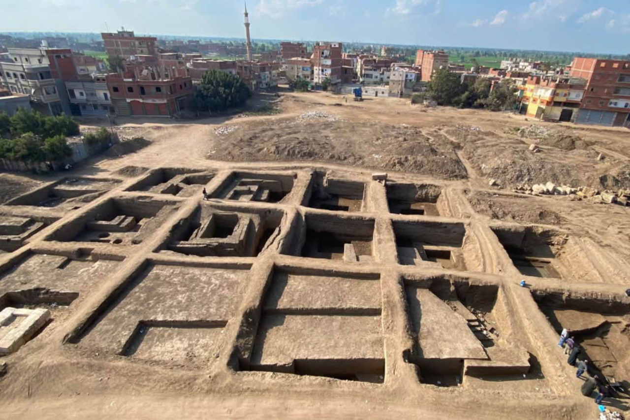 Estátua monumental pode revelar novos detalhes sobre o reinado de Ramsés II