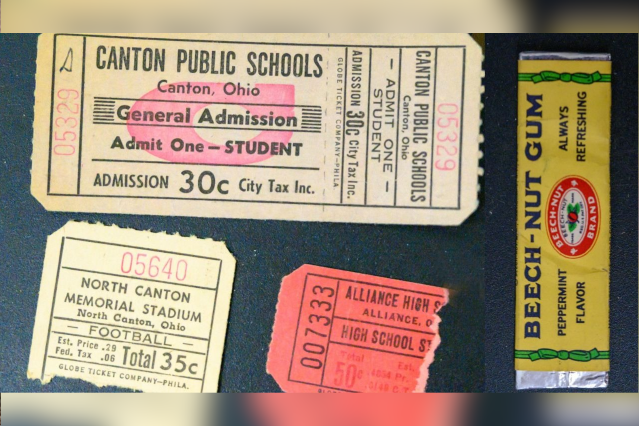 Objeto perdido em 1957 é encontrado em escola e guarda lembranças de uma adolescente 4 Objeto perdido em 1957 é encontrado em escola e guarda lembranças de uma adolescente