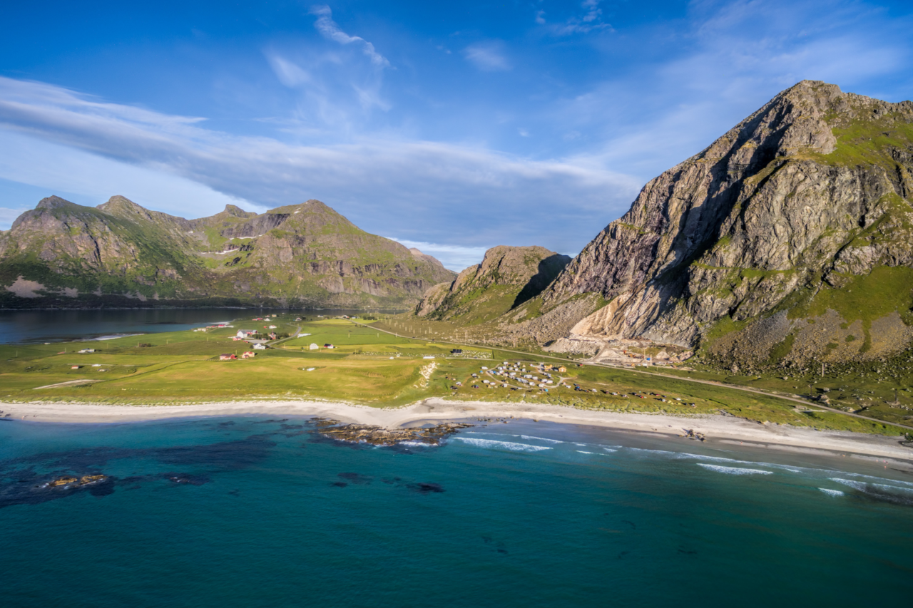 O lugar onde o Sol não se põe: o fenômeno que transforma o verão nas ilhas Lofoten, na Noruega 4 Heloisa L 80 2