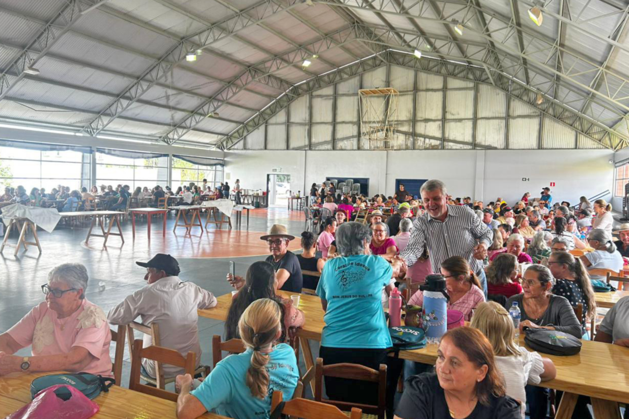 Bom Jesus do Sul celebra Dia das Mães com almoço especial para idosos 3 helo 20