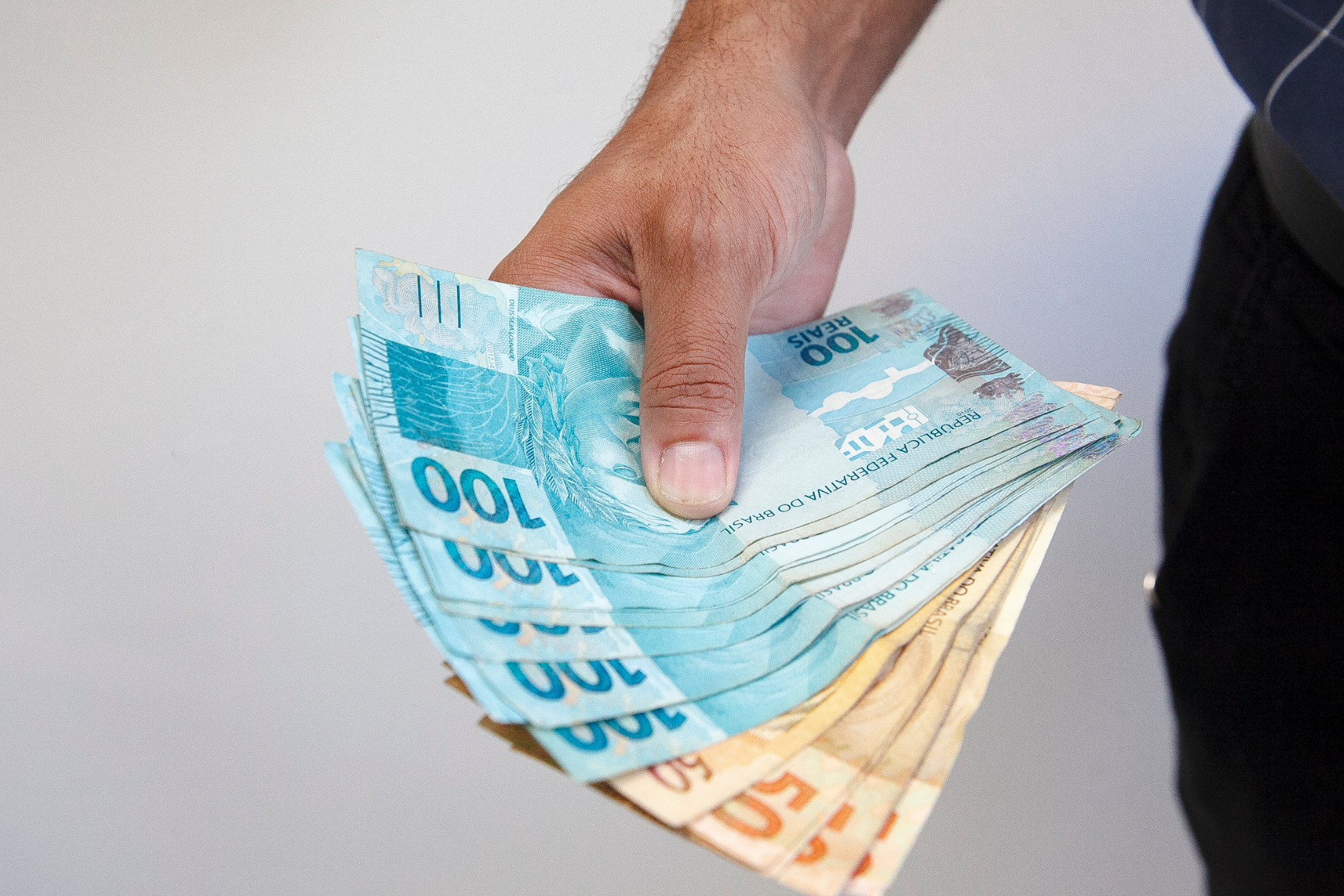 Justiça libera R$ 2 bilhões para aposentados e pensionistas que venceram ações contra o INSS