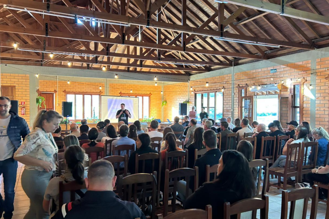 Seminário em São José do Cedro debate turismo regional e destaca potencial do interior 5 Seminário em São José do Cedro debate turismo regional e destaca potencial do interior
