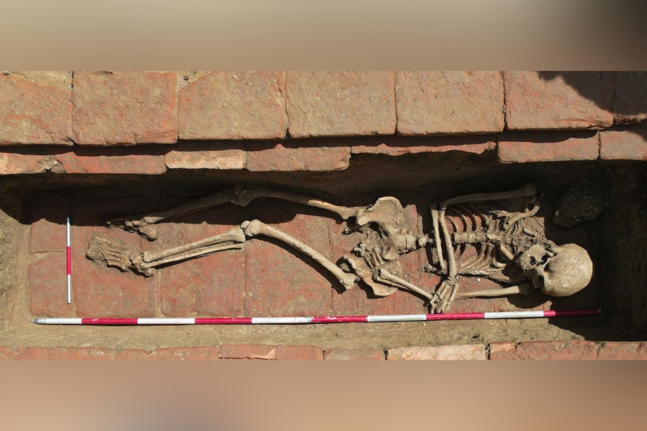 Túmulo romano intacto encontrado na Croácia revela detalhes de sepultamento com quase 2 mil anos